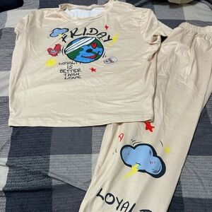 Womens set shein with Earth and Cloud Design